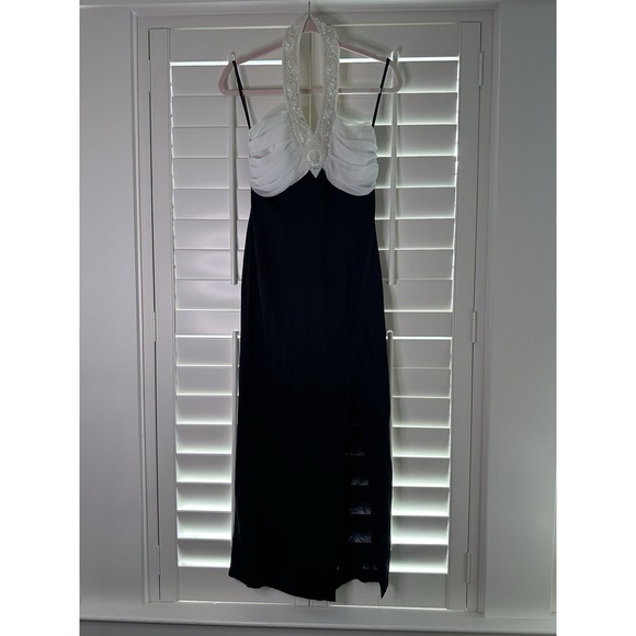 Bari Jay Dresses & Skirts - Bari Jay Black White Jeweled‎ Halter Prom Bridesmaid Cocktail Evening Dress 6
